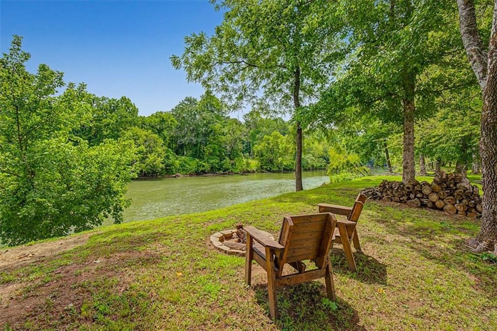 109 River Walk Parkway