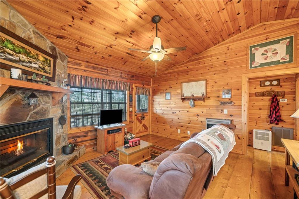 301 Laurel Creek Road, Blue Ridge, Georgia image 13