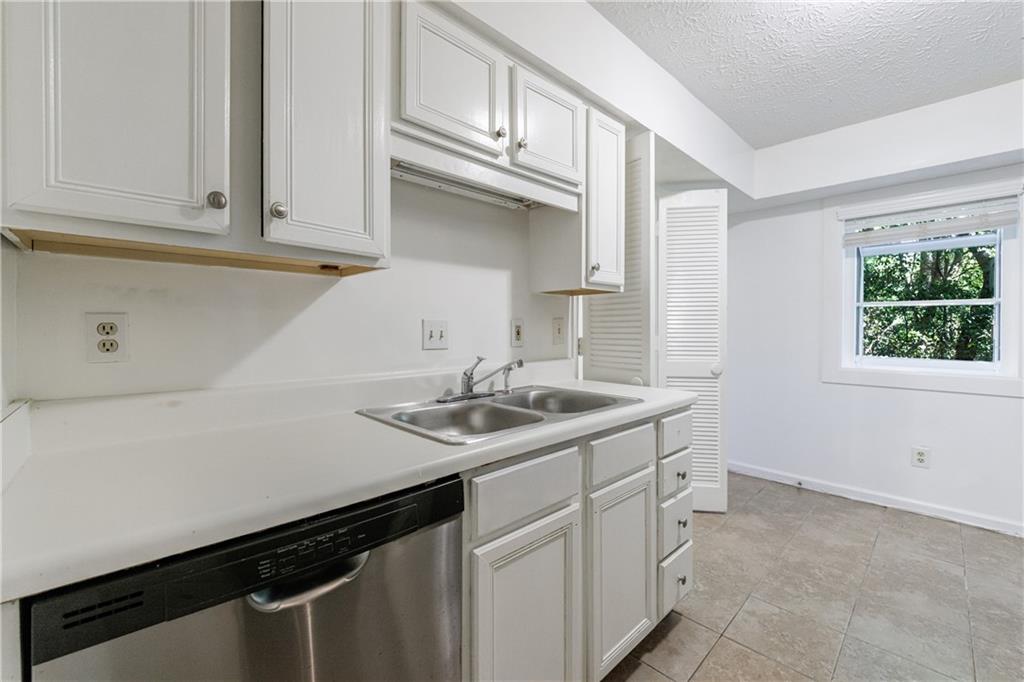 Spinnaker Cove - Residential