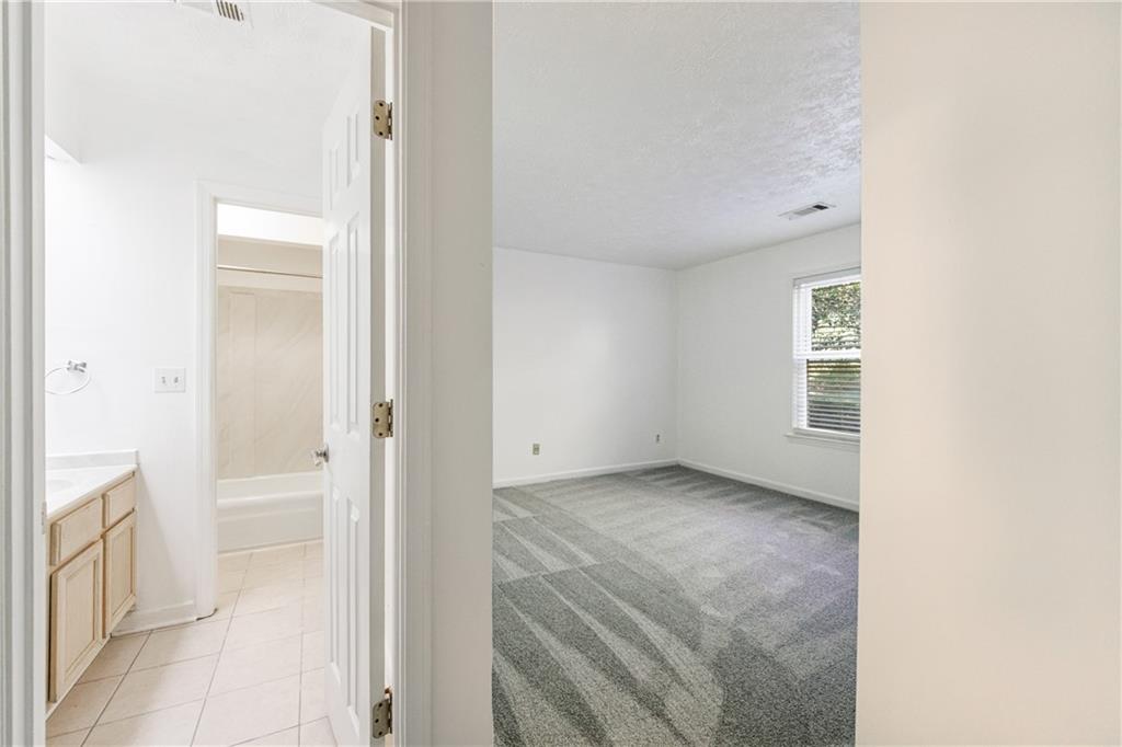 Spinnaker Cove - Residential