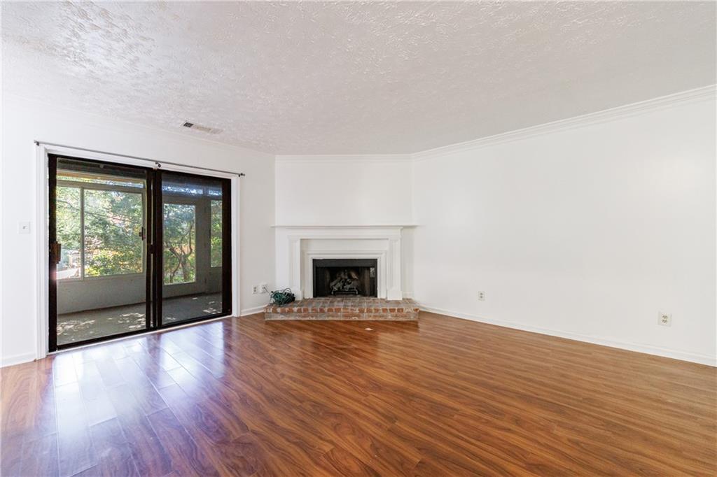 Spinnaker Cove - Residential