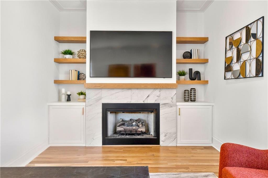 1836 Memorial Drive 303