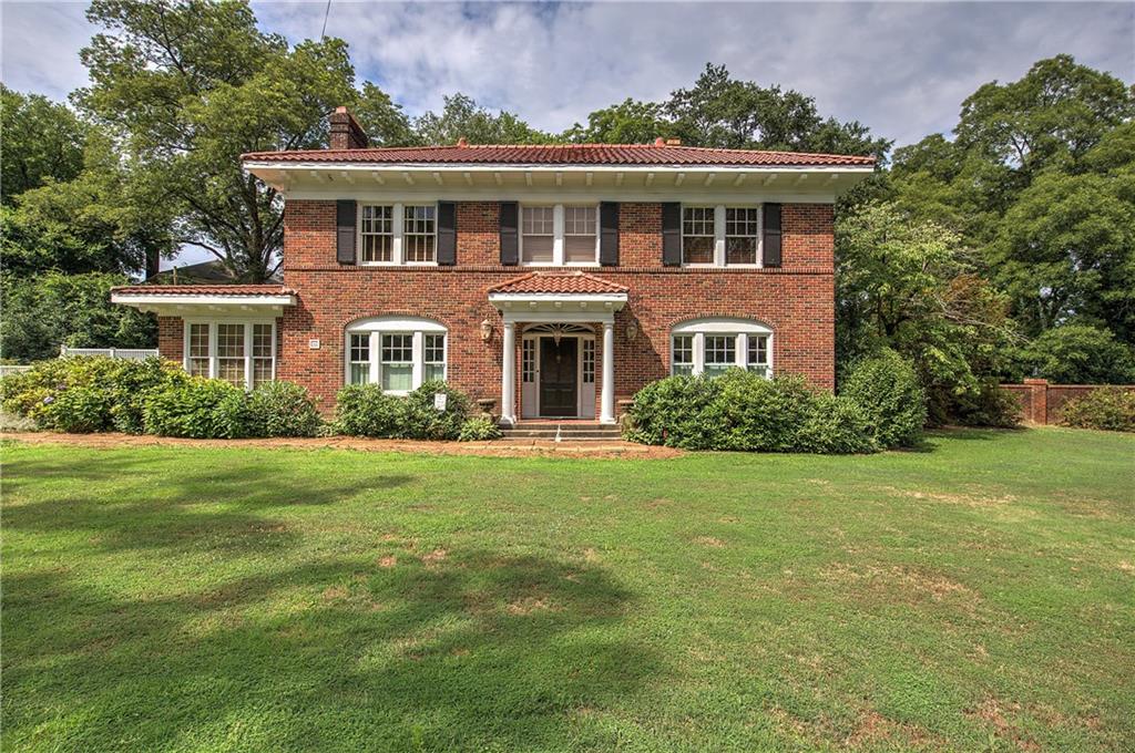 18 Cassville Road