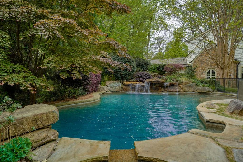 5000 Long Island Drive NW