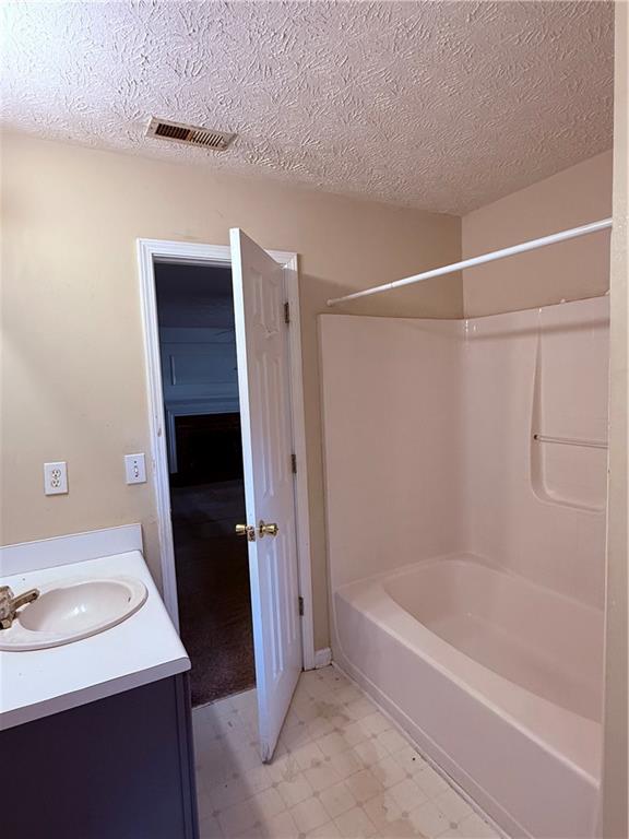 7250 Bridgeport Court, Austell, Georgia image 8