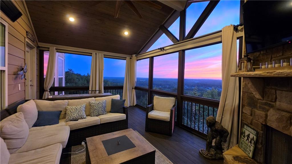 5085 Laurel Ridge Drive