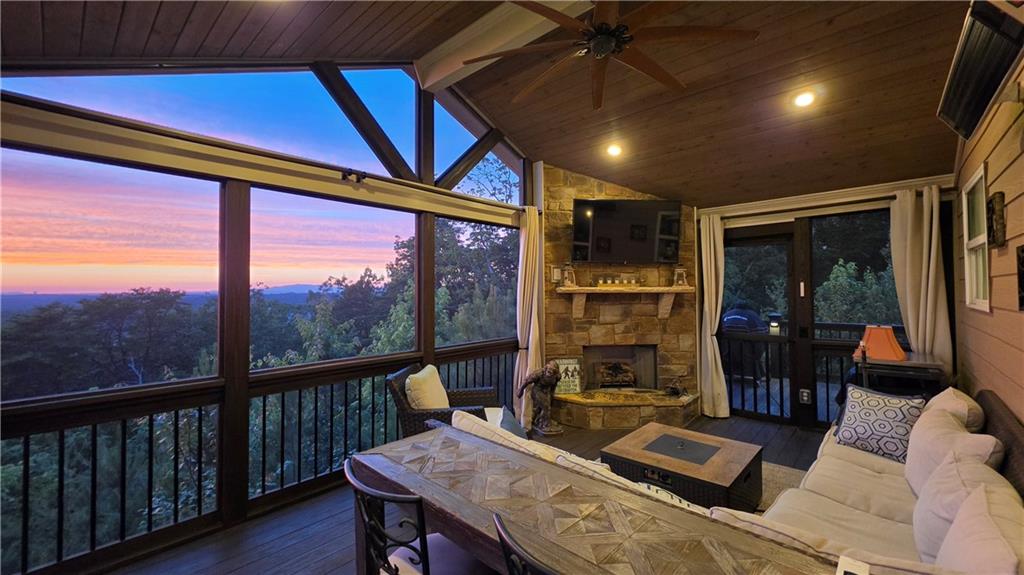 5085 Laurel Ridge Drive