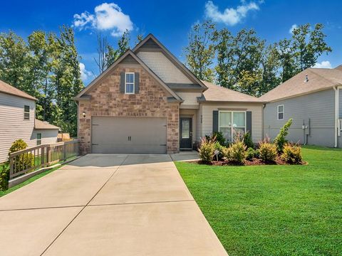 A home in Fairburn