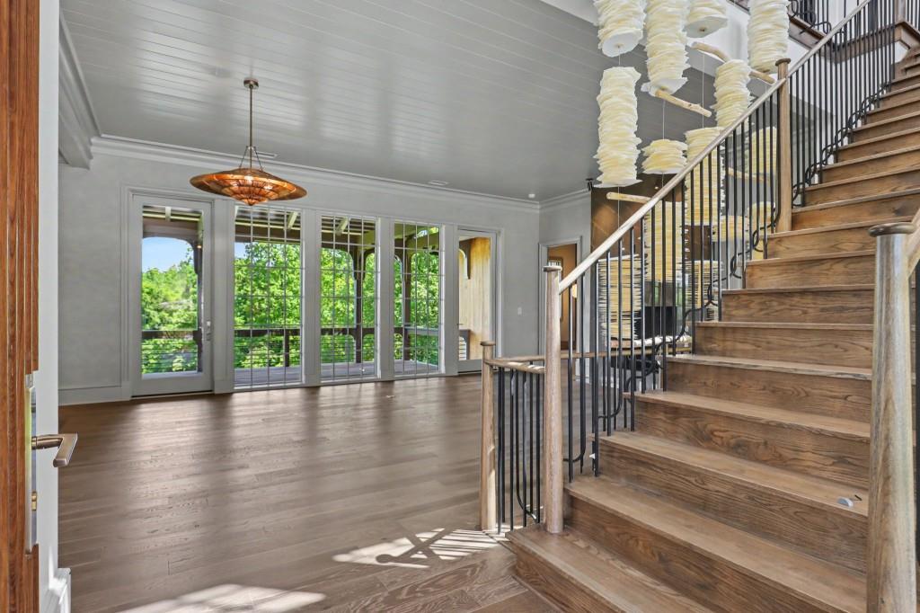 140 Cove View Lane