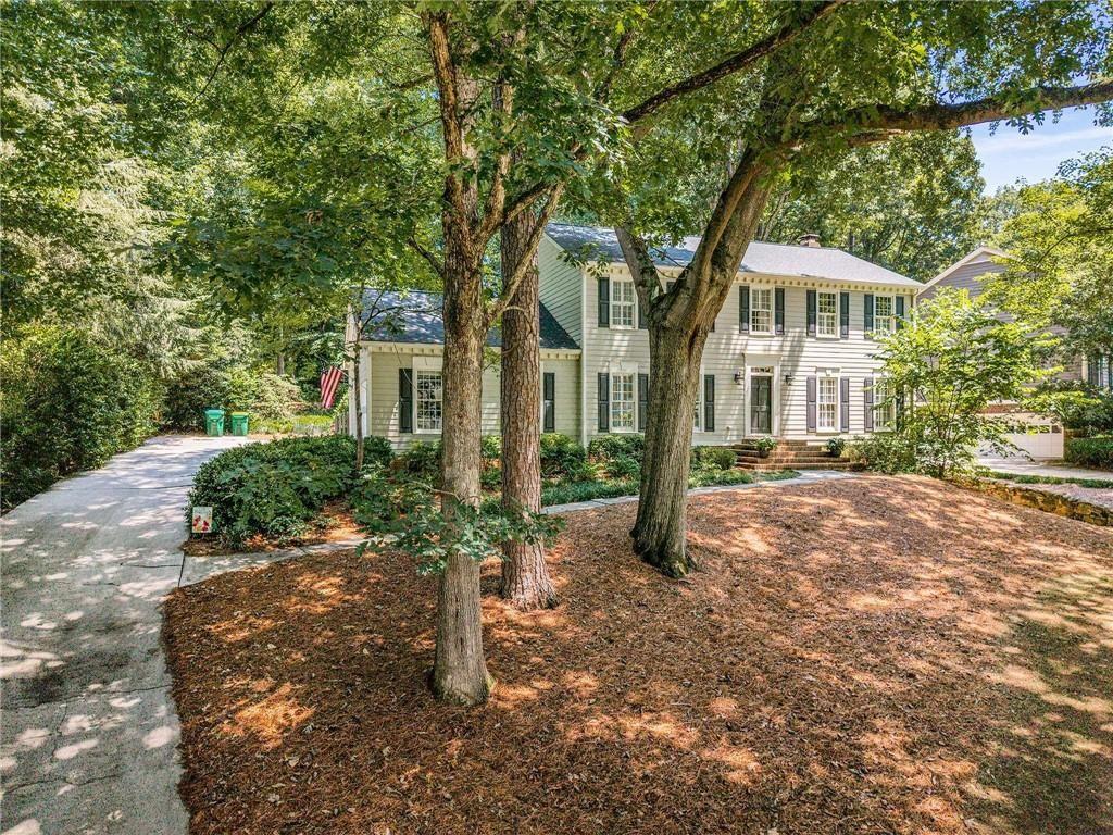 1160 Old Woodbine Road NE