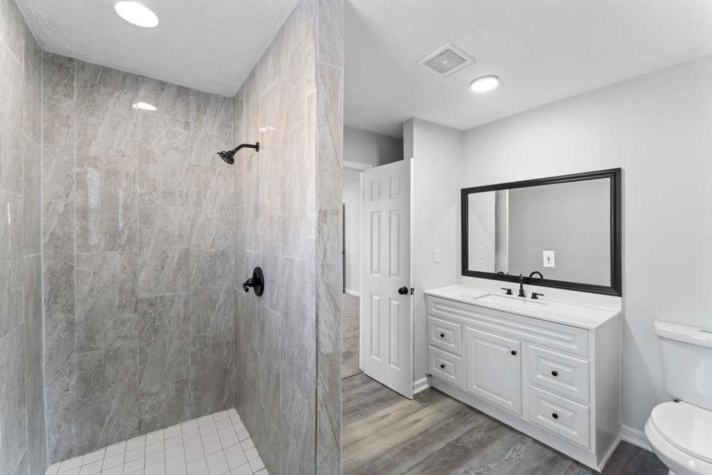 6107 Waterton Drive, Lithonia, Georgia image 31