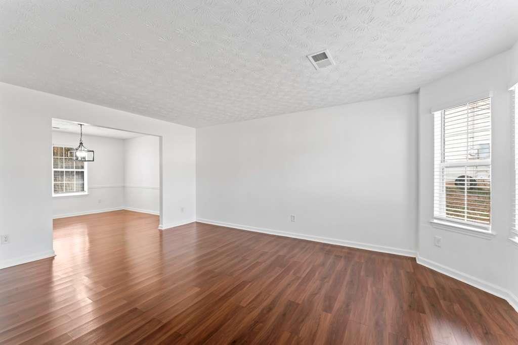 6107 Waterton Drive, Lithonia, Georgia image 12