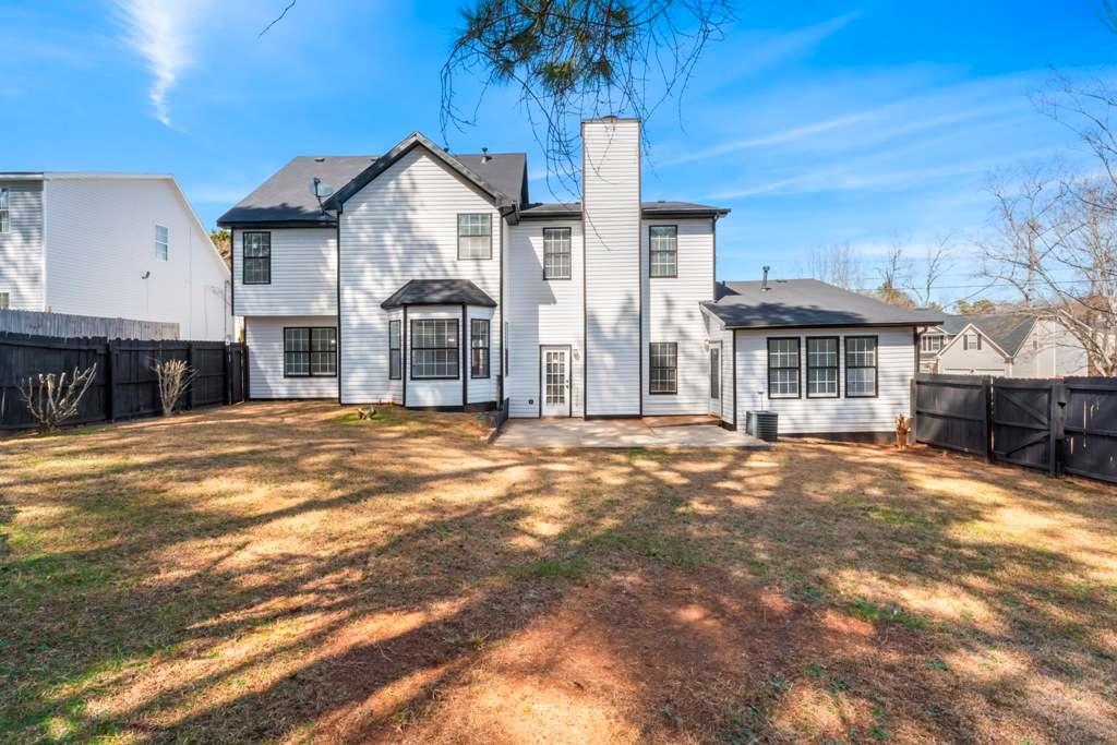 6107 Waterton Drive, Lithonia, Georgia image 6