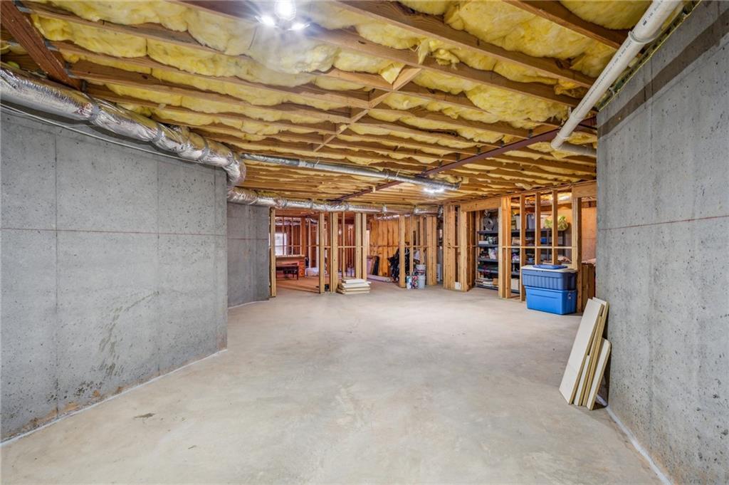 5945 Boulder Bluff Drive, Cumming, Georgia image 42