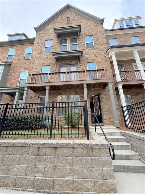 Townhouse For Rent - 4995 Shay Town Lane<br/> Peachtree Corners, GA 30092