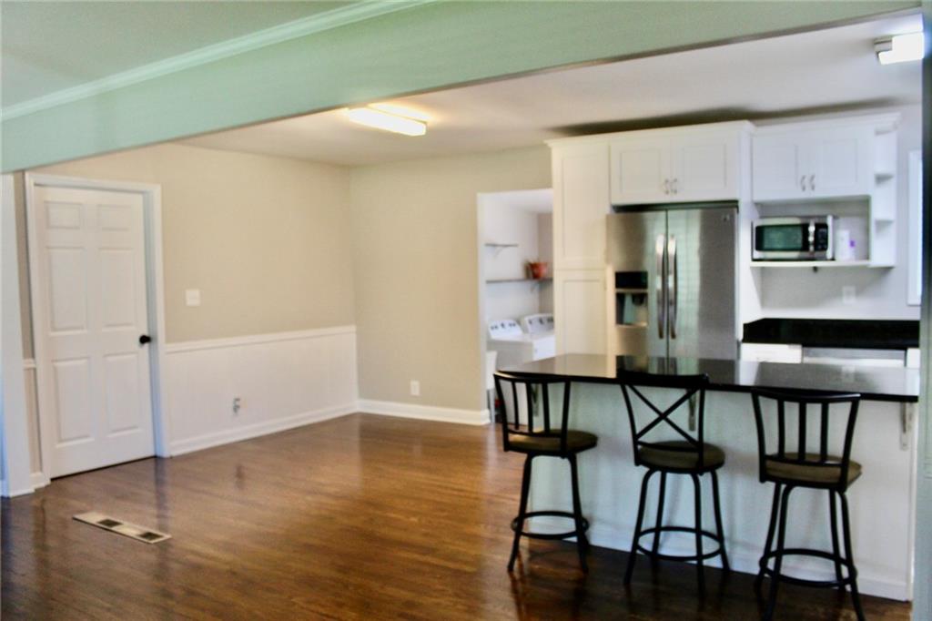 1631 Oak Road