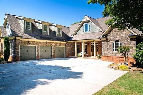 Homes For Sale - 2222 Nillville Drive<br/> Buford, GA 30519