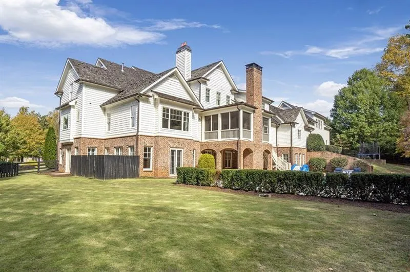 Milton, Georgia 30004, United States, 7 Bedrooms Bedrooms, ,8 BathroomsBathrooms,Residential,Pending,34824