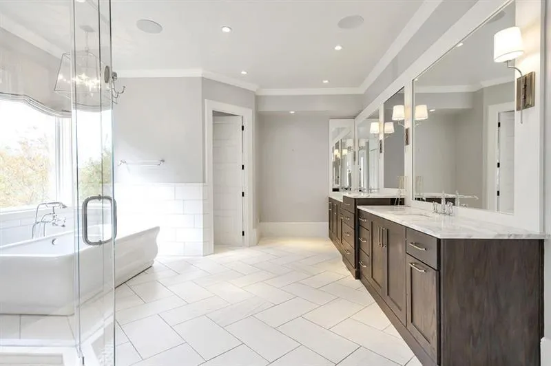 Milton, Georgia 30004, United States, 7 Bedrooms Bedrooms, ,8 BathroomsBathrooms,Residential,Pending,34824