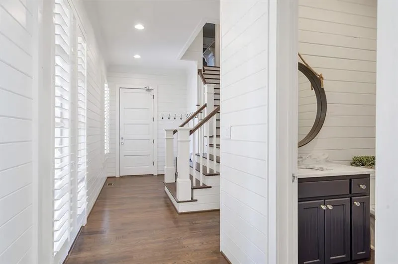 Milton, Georgia 30004, United States, 7 Bedrooms Bedrooms, ,8 BathroomsBathrooms,Residential,Pending,34824