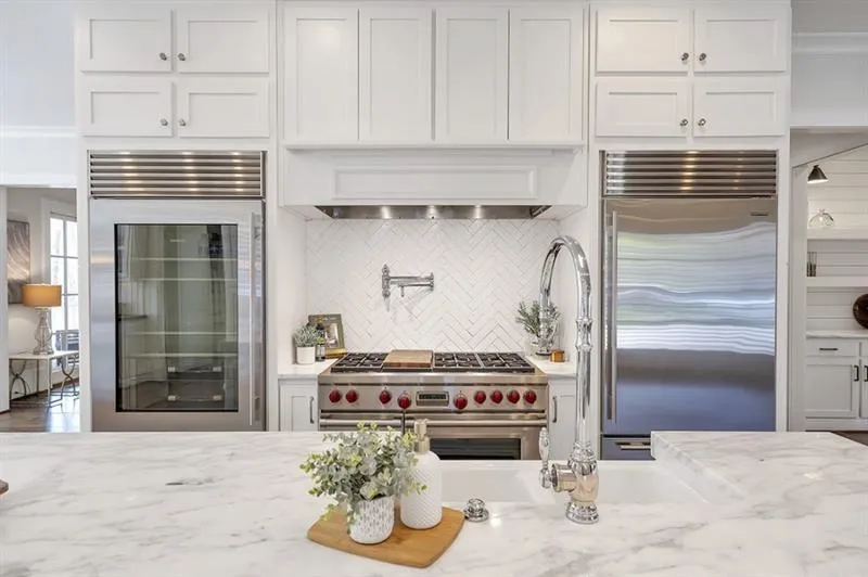 Milton, Georgia 30004, United States, 7 Bedrooms Bedrooms, ,8 BathroomsBathrooms,Residential,Pending,34824