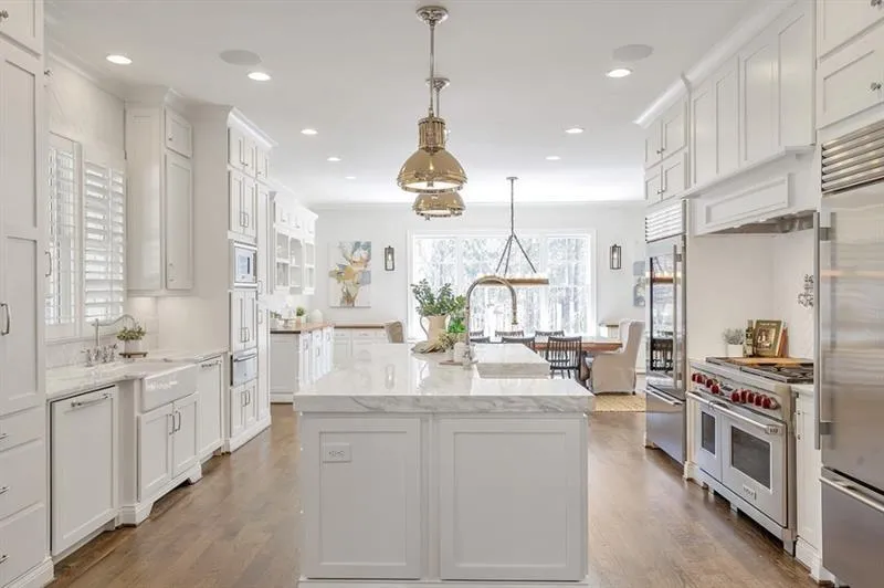 Milton, Georgia 30004, United States, 7 Bedrooms Bedrooms, ,8 BathroomsBathrooms,Residential,Pending,34824