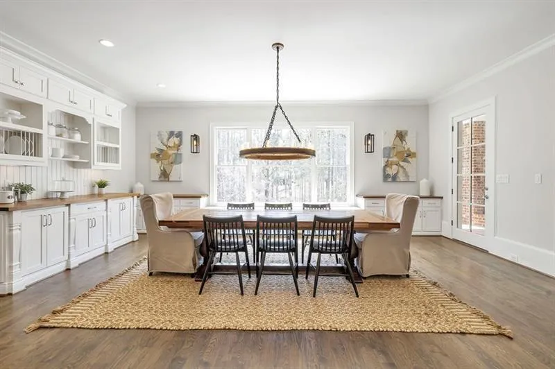 Milton, Georgia 30004, United States, 7 Bedrooms Bedrooms, ,8 BathroomsBathrooms,Residential,Pending,34824