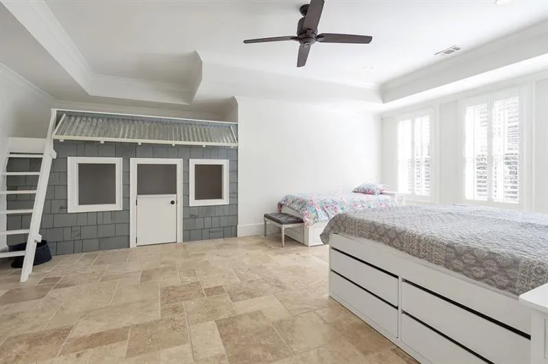 Milton, Georgia 30004, United States, 7 Bedrooms Bedrooms, ,8 BathroomsBathrooms,Residential,Pending,34824