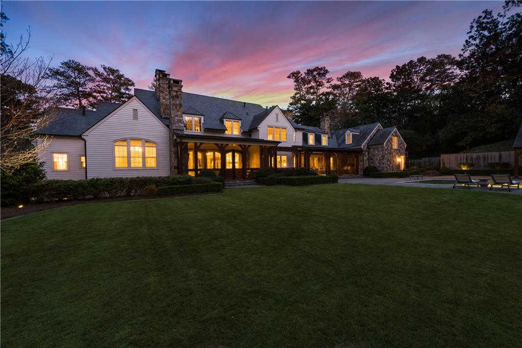 Tuxedo Park - Residential