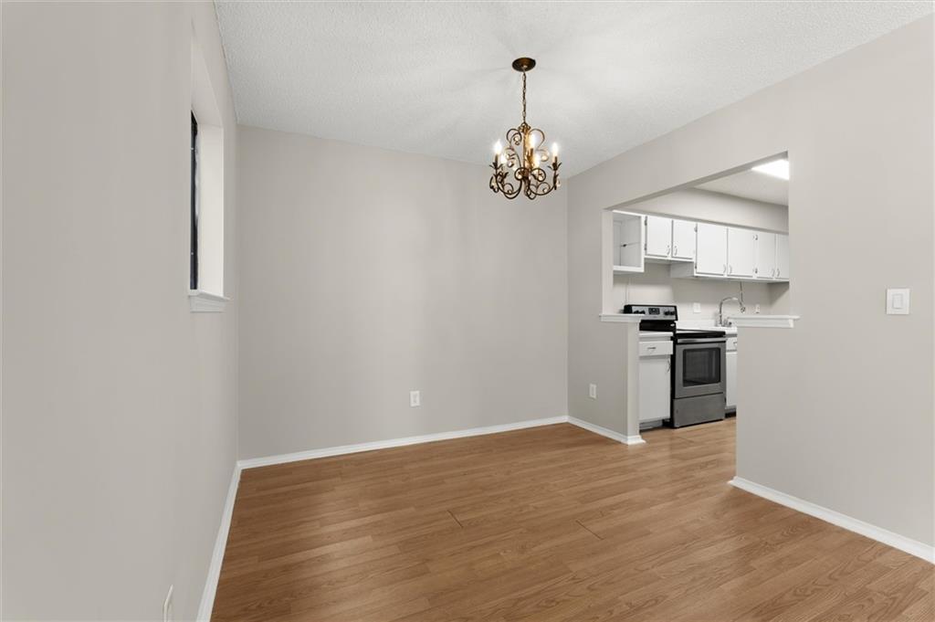 1211 Old Hammond Chase