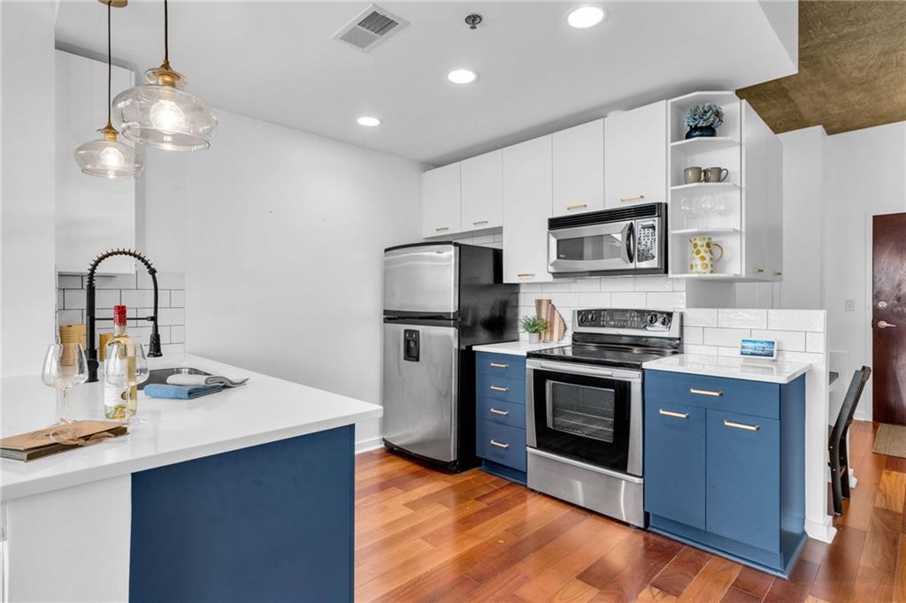 3324 Peachtree Road NE 1813