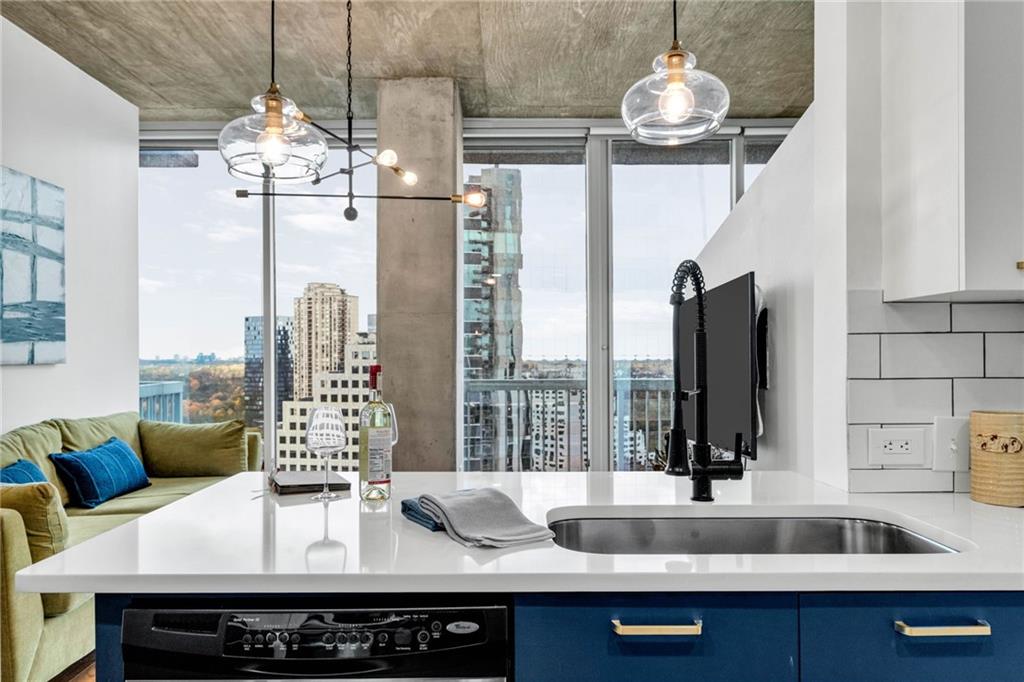 3324 Peachtree Road NE 1813