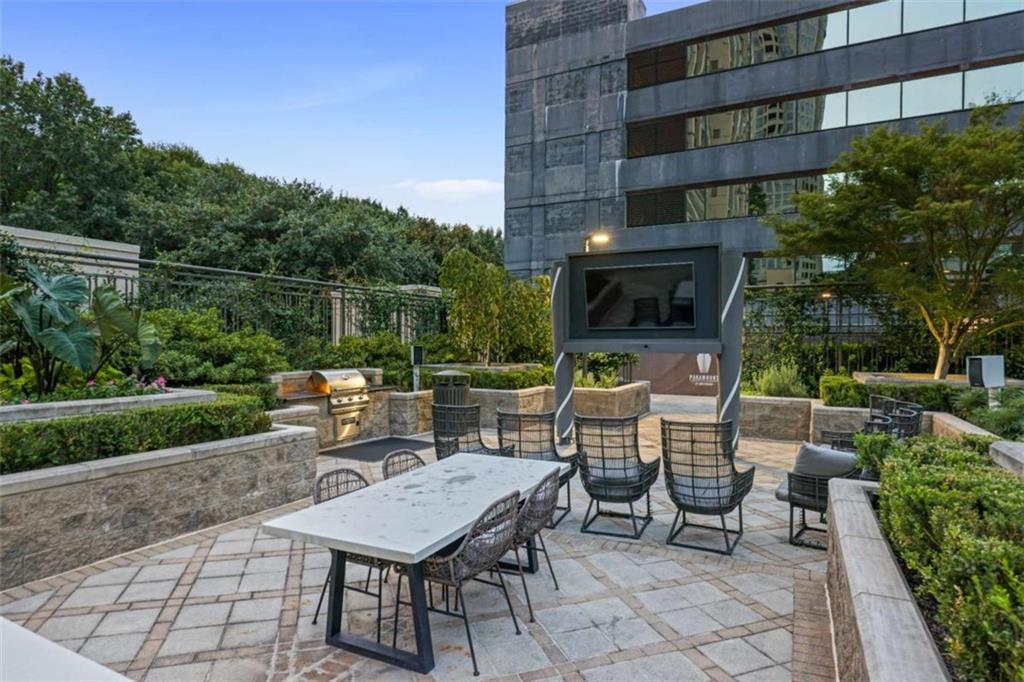 Paramount at Buckhead - Residential