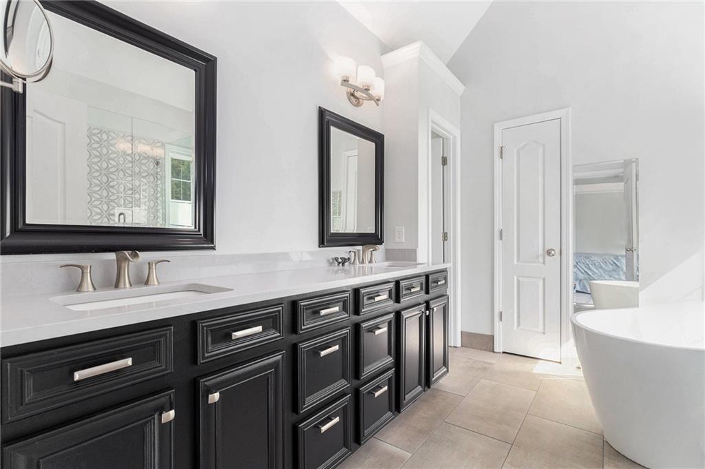 7105 Weybridge Drive