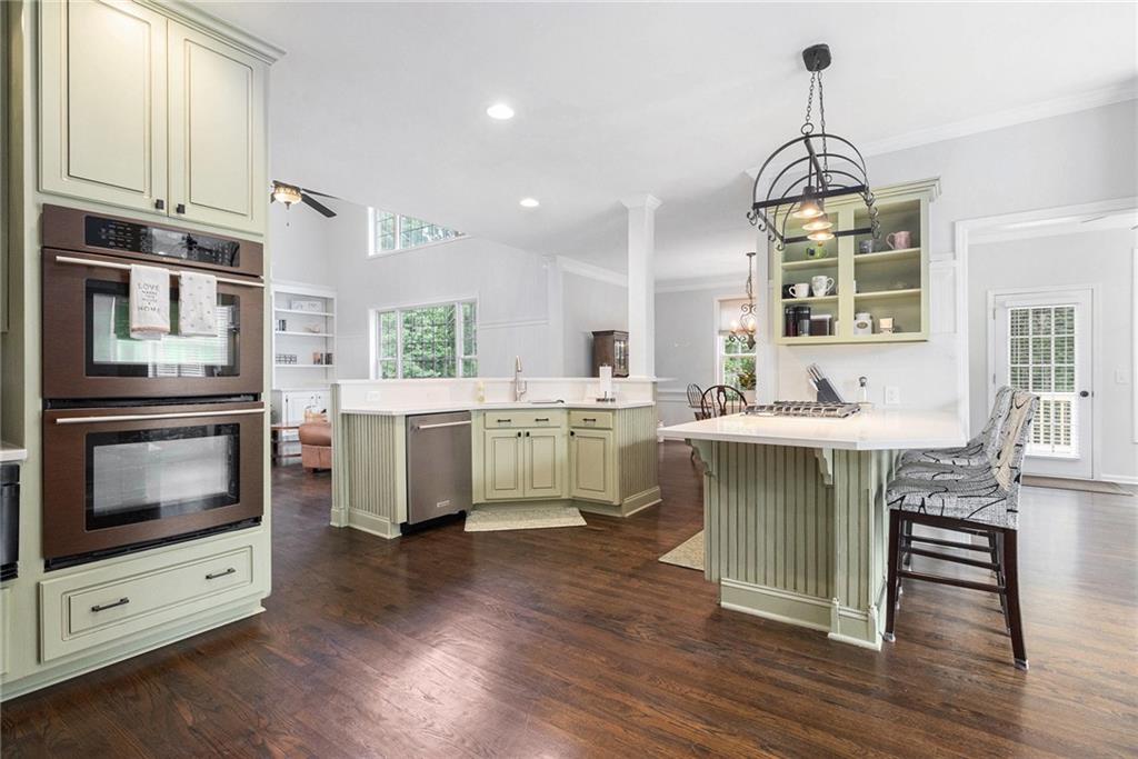 7105 Weybridge Drive