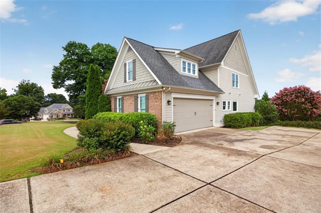 5704 Avalon Commons Way