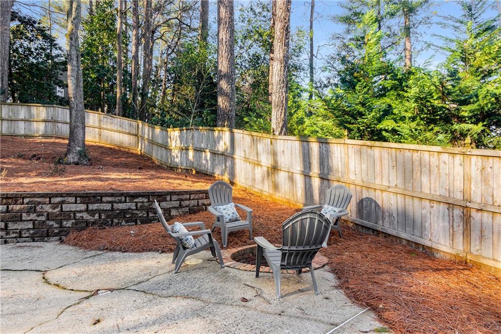 6350 Blackwater Trail, Sandy Springs, Georgia image 46