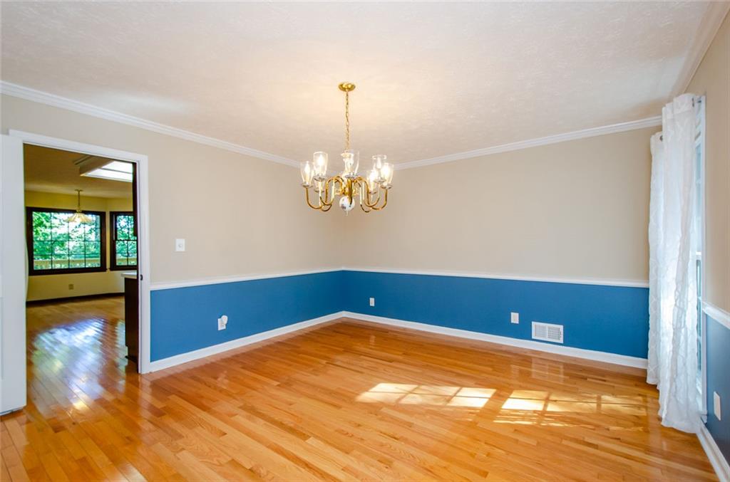 4503 Rivercliff Drive, Lilburn, Georgia image 29