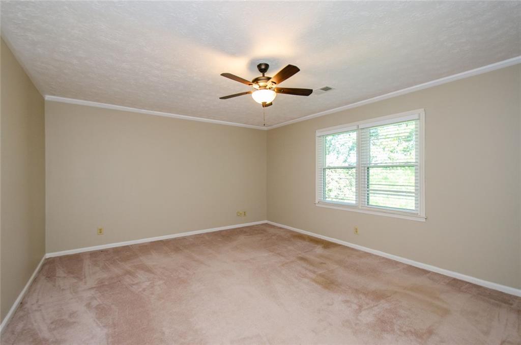 4503 Rivercliff Drive, Lilburn, Georgia image 36