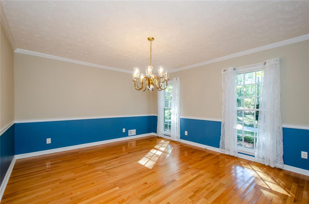4503 Rivercliff Drive, Lilburn, Georgia image 28