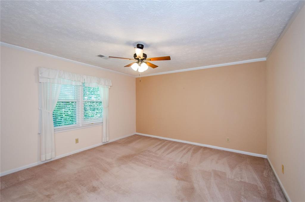 4503 Rivercliff Drive, Lilburn, Georgia image 42