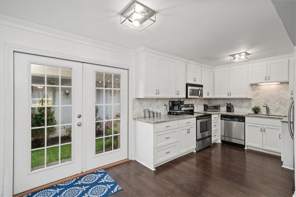 1152 Hampton Way, Atlanta, Georgia image 13