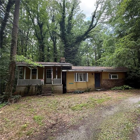 Homes For Sale - 1862 Forrest Road<br/> Lawrenceville, GA 30043