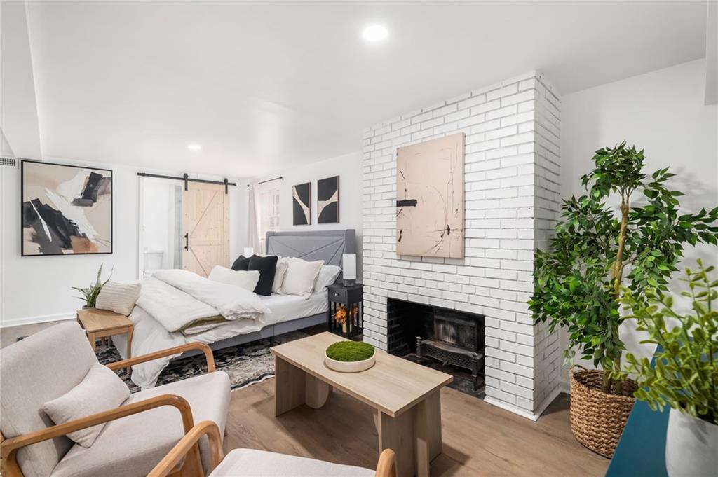 108 Burbank Drive SW