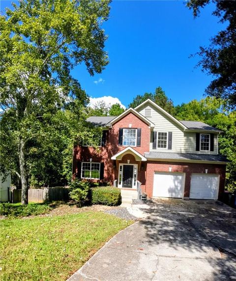 Photo of 950 Walnut Creek Drive NW, Lilburn, GA 30047 (MLS # 7657731)