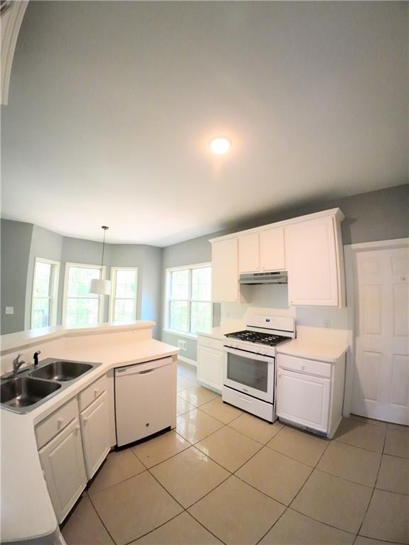 950 Walnut Creek Drive NW