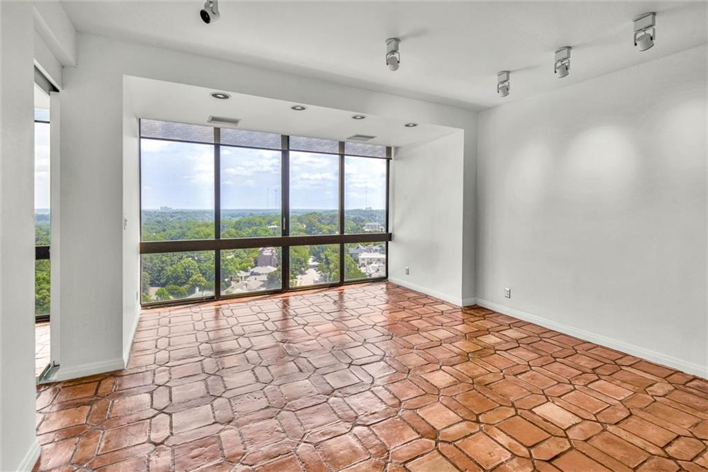 147 15th Street NE 15D