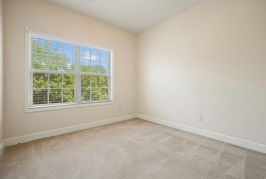 Oaks Powers Ferry The T/H - Residential