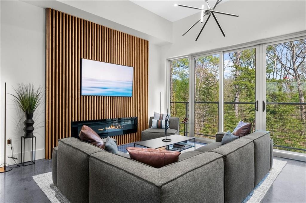 702 Joe Lane Cox Road 220