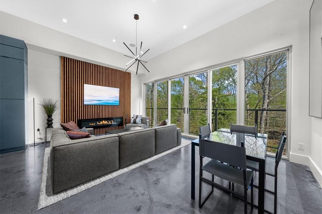 702 Joe Lane Cox Road 220